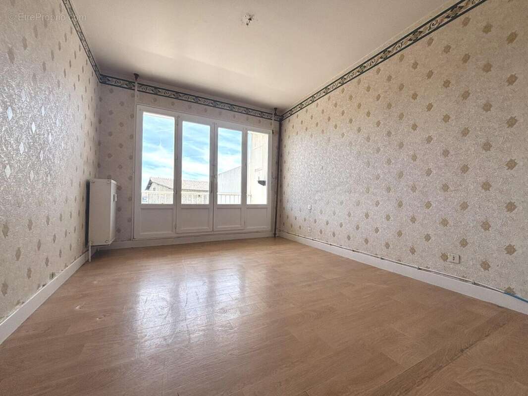 Appartement à ROMANS-SUR-ISERE