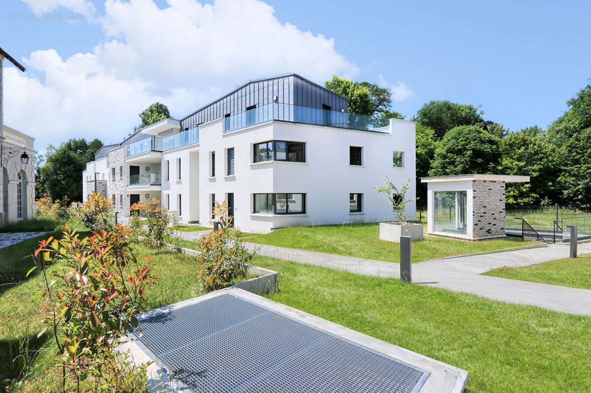 Appartement à RUBELLES