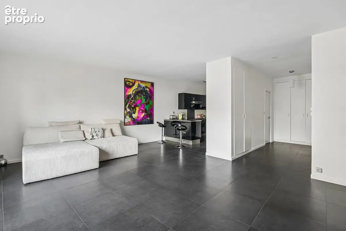 Paris xvi  lumineux 73 m² avec balcon sans vis-à-vis, parking et cave - photo 9