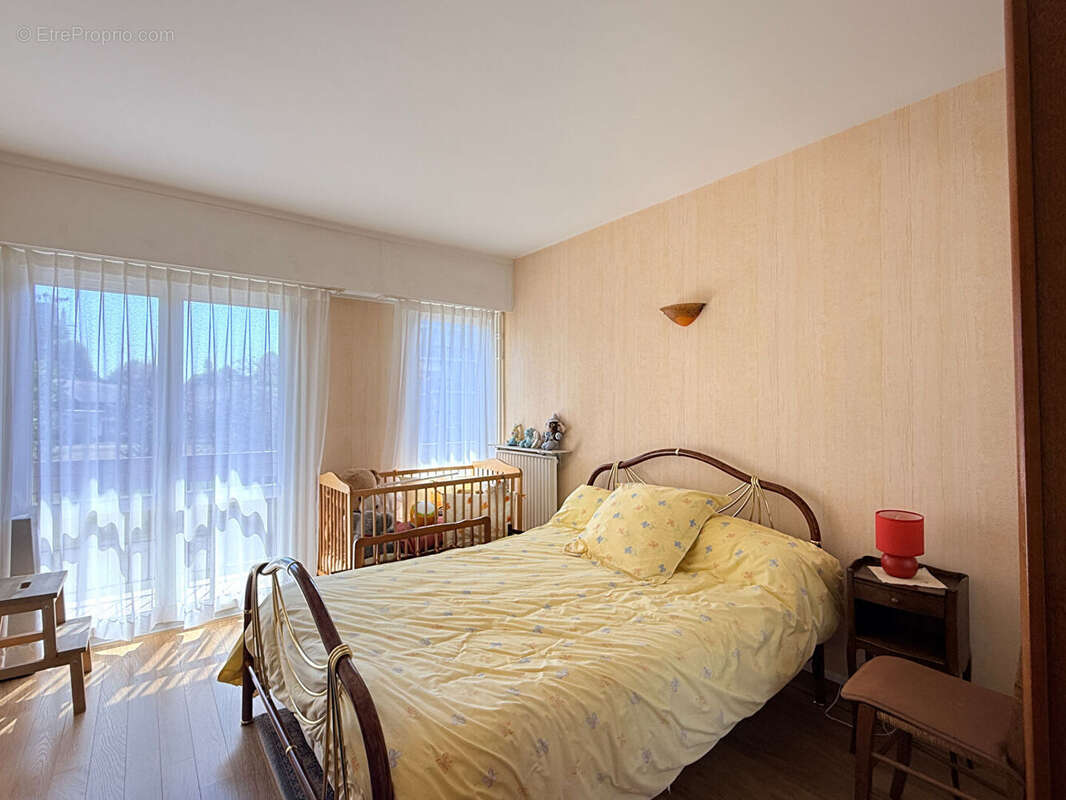 Appartement hyper centre ville ascenseur balcon + box - photo 6