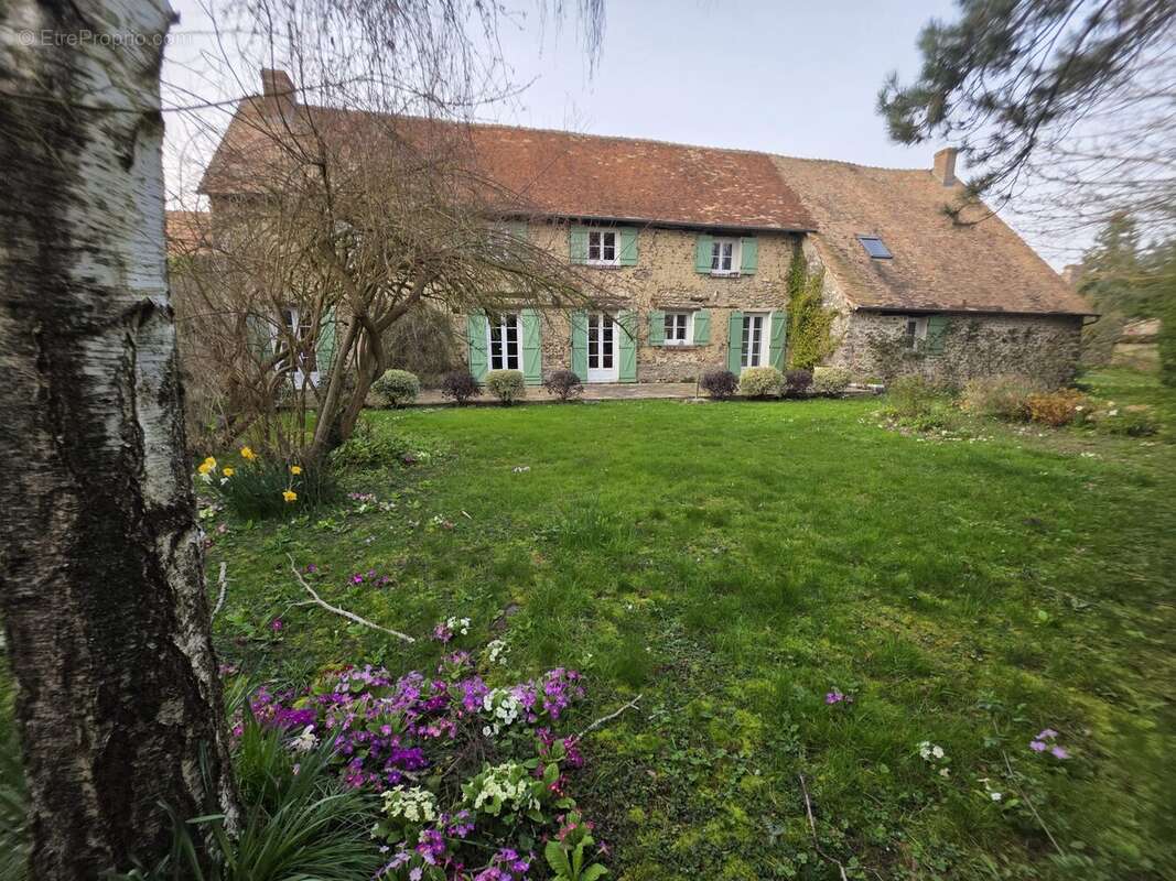 Maison à PACY-SUR-EURE