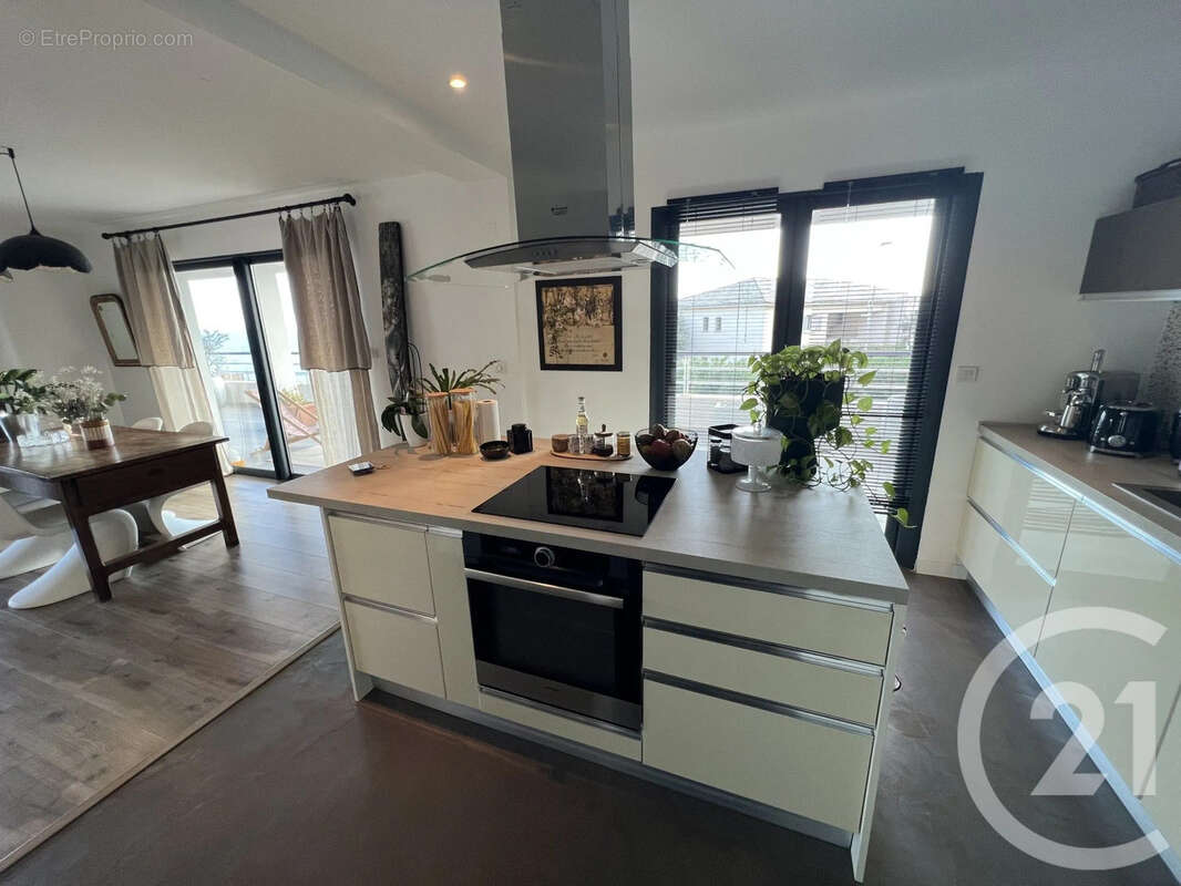 Appartement à SANTA-MARIA-DI-LOTA