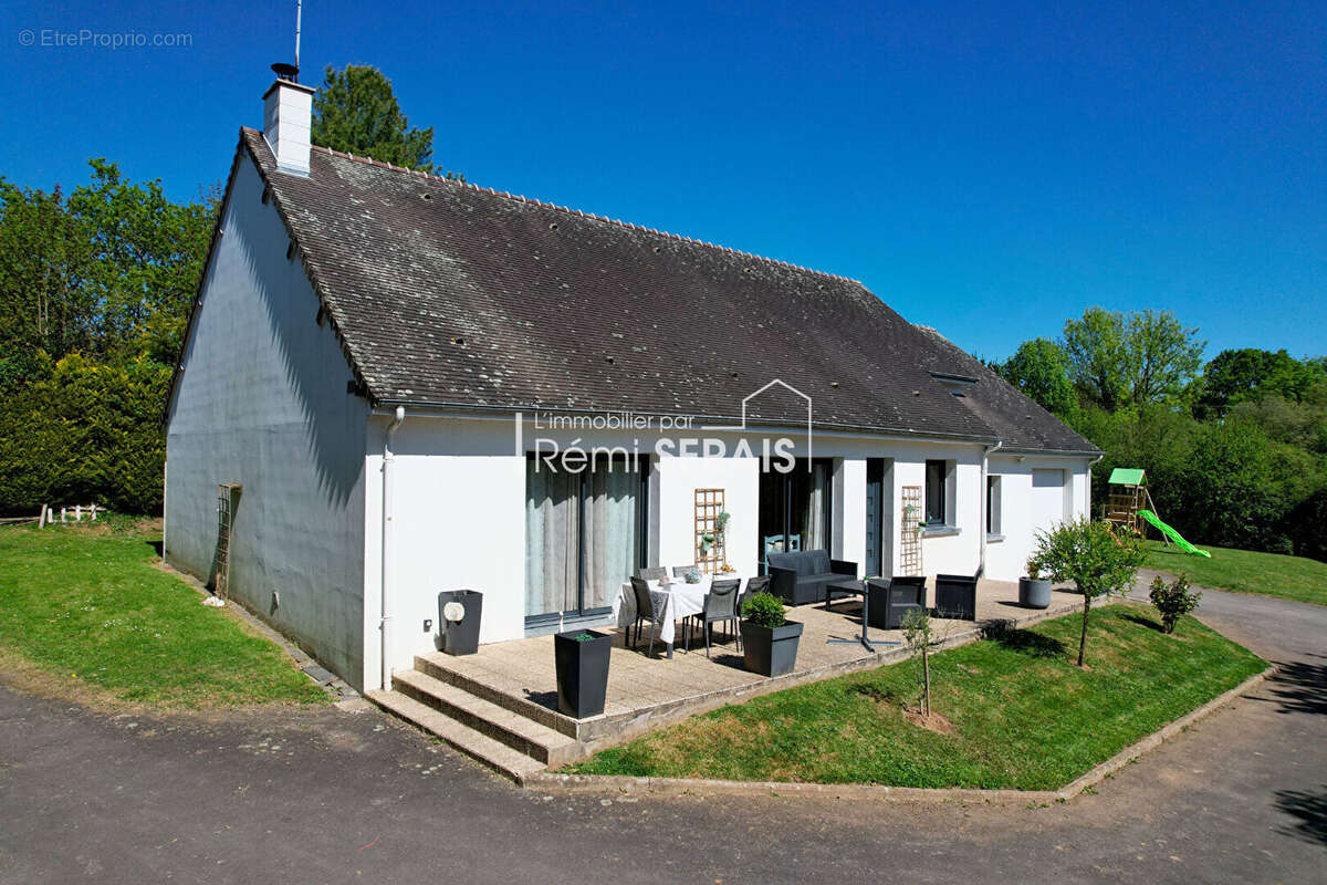 Maison à PERROU