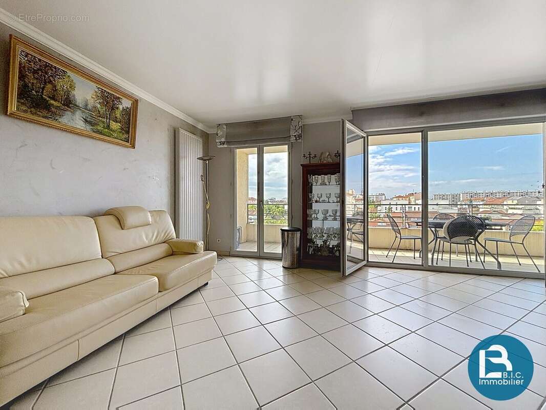 Appartement à VILLEURBANNE