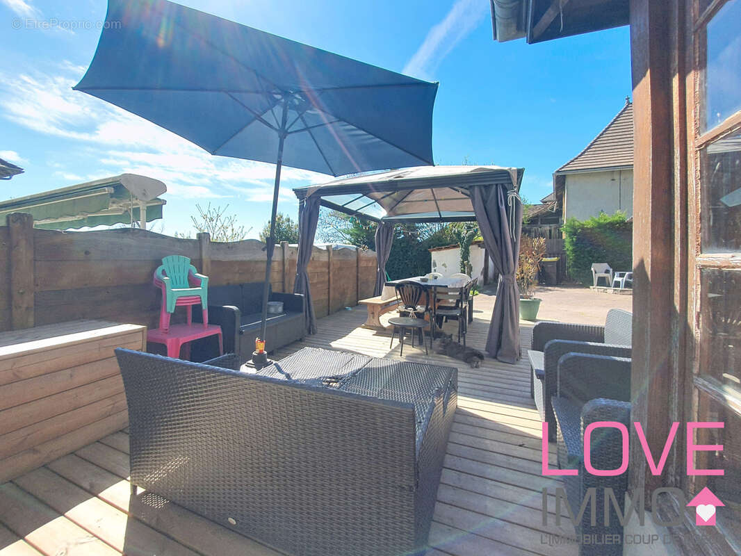 Maison à LES ABRETS