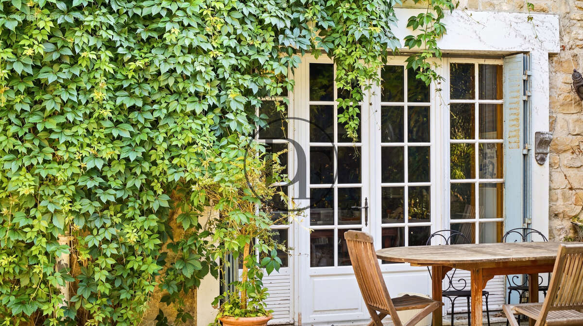 Maison à SAMOIS-SUR-SEINE