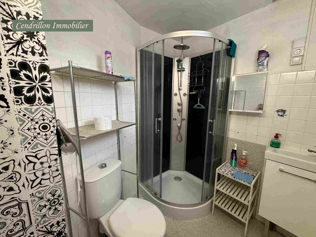 Maison de bourg en pierres, indépendante, 80m2 habitable de suite, avec cour et atelier. - photo 27