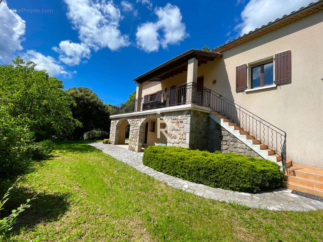Maison à ROCLES