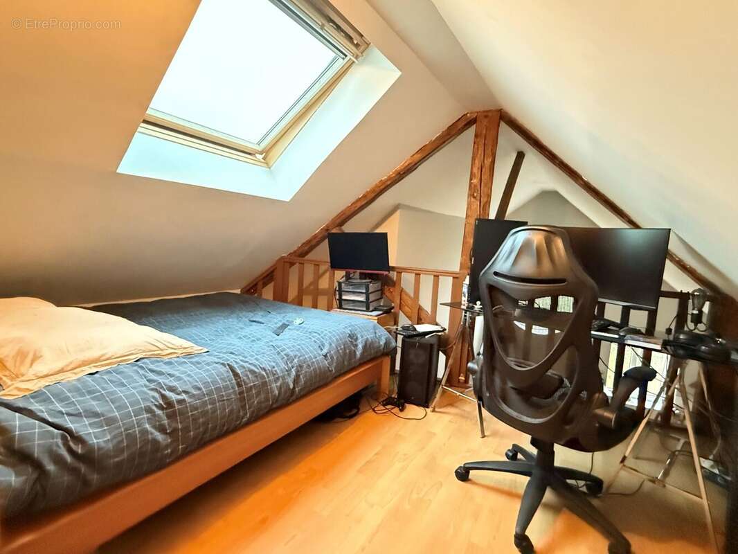 Appartement à FLINES-LEZ-RACHES
