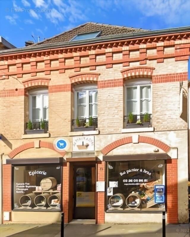 Appartement à VERZY