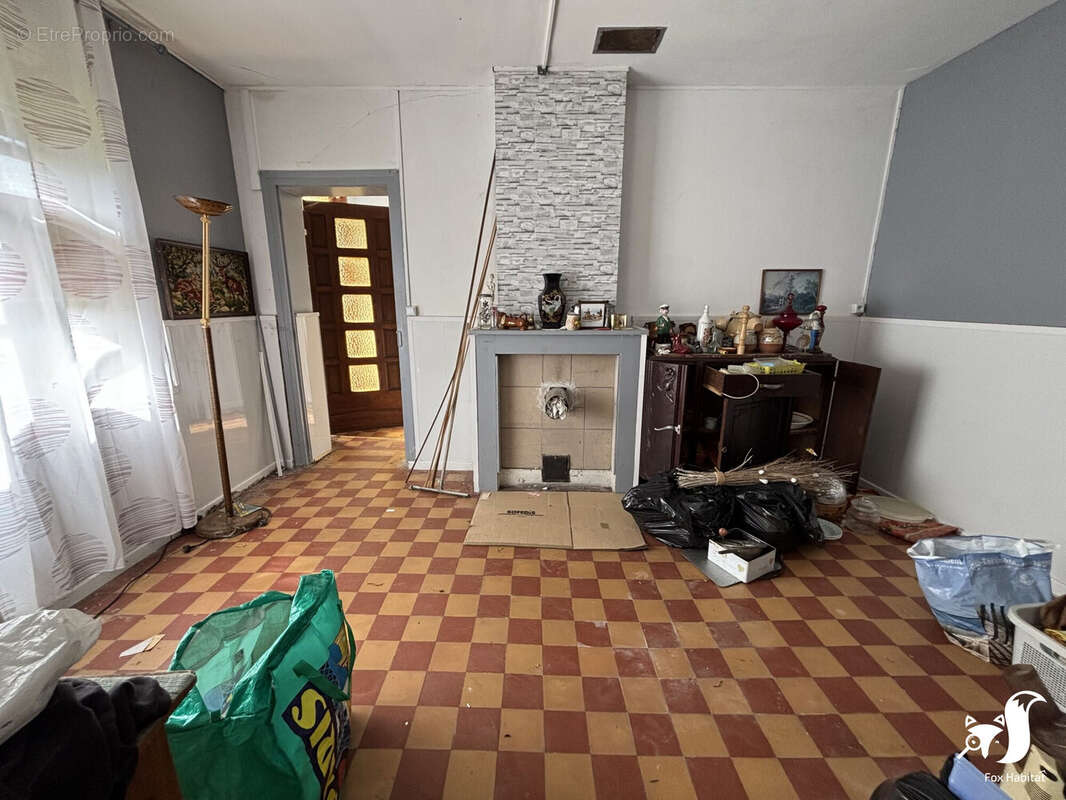 Maison à CLARY