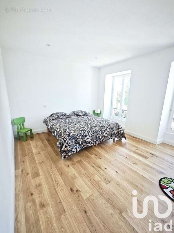 Photo 2 - Autre à CHAMPS-SUR-YONNE