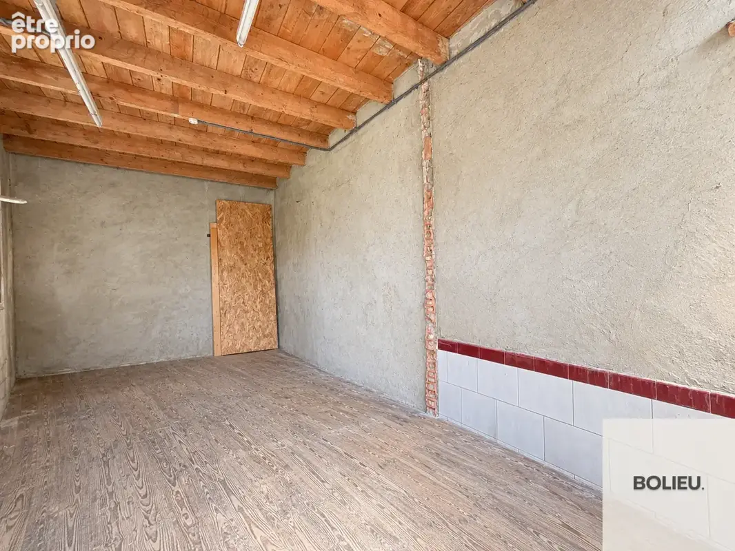Maison de caractère -  5 chambres, grange et garage - photo 22