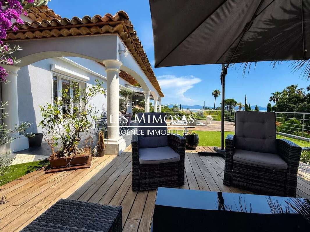 Maison à FREJUS