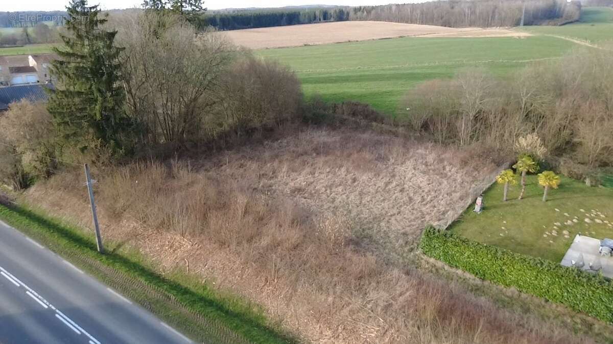 Terrain à SACHY