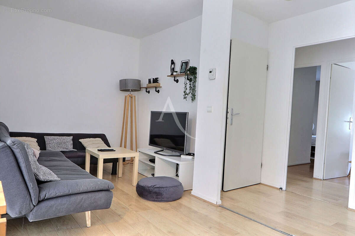 Appartement à AUBERVILLIERS