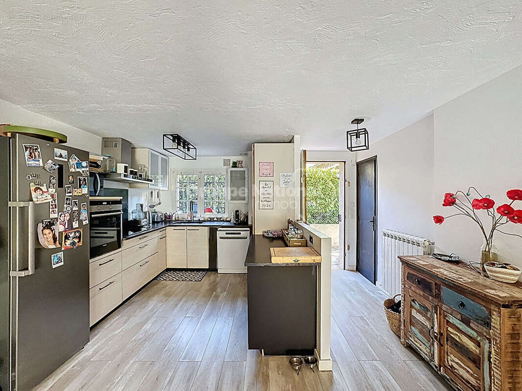 Maison à MANDELIEU-LA-NAPOULE