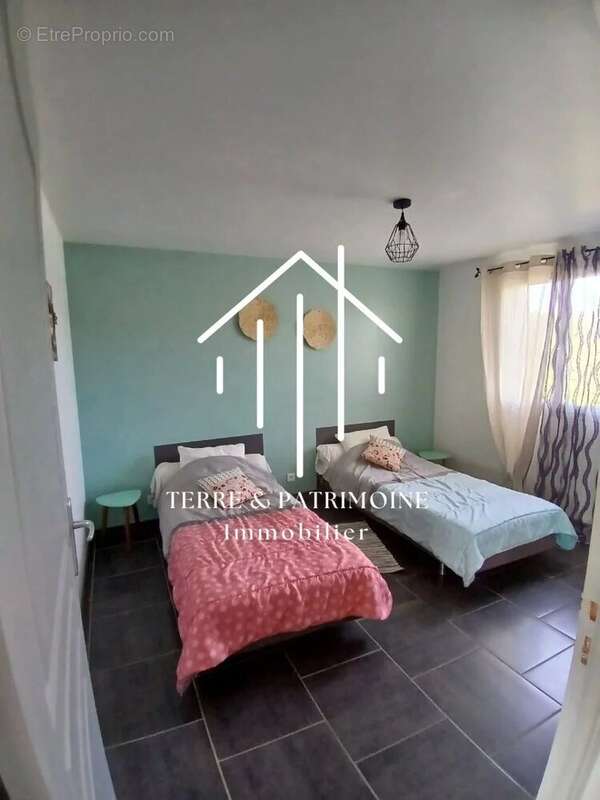 Maison à VALLON-PONT-D&#039;ARC