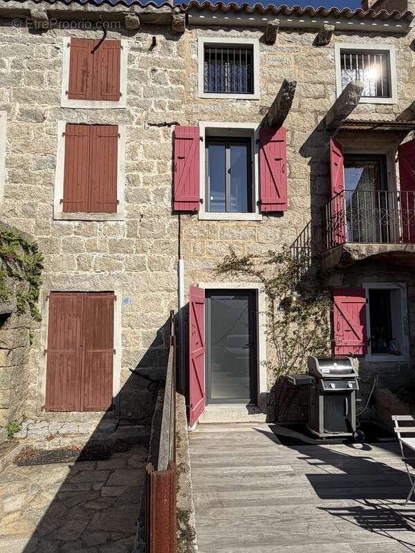 Appartement à SOTTA