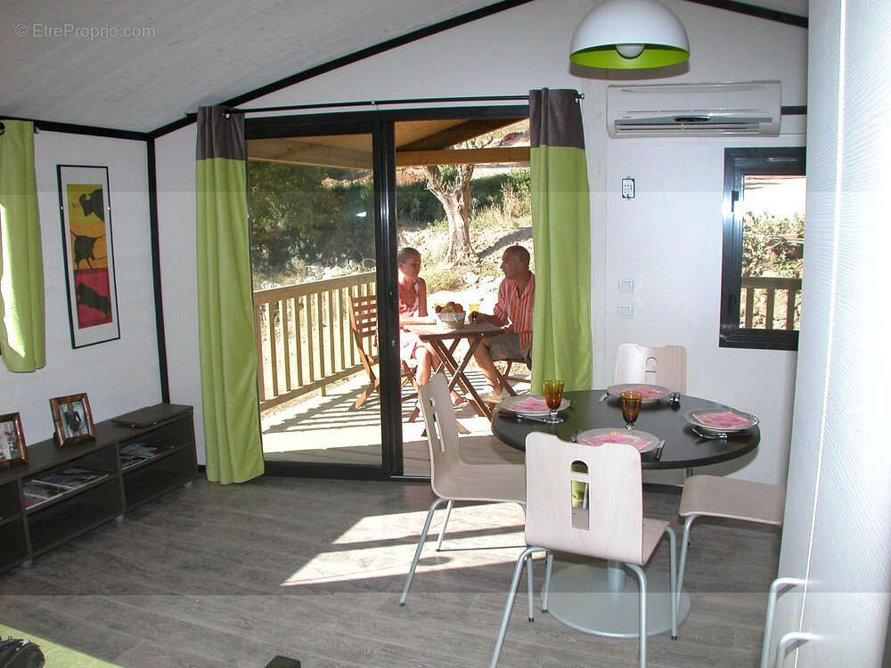 Maison à SOLLIES-TOUCAS