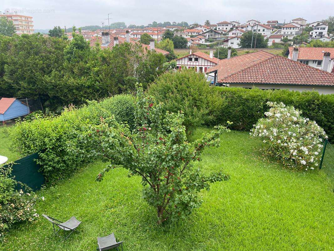 Appartement à CIBOURE