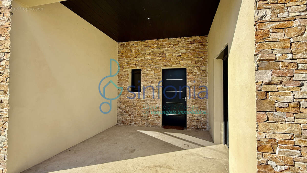 Maison à ARPAILLARGUES-ET-AUREILLAC