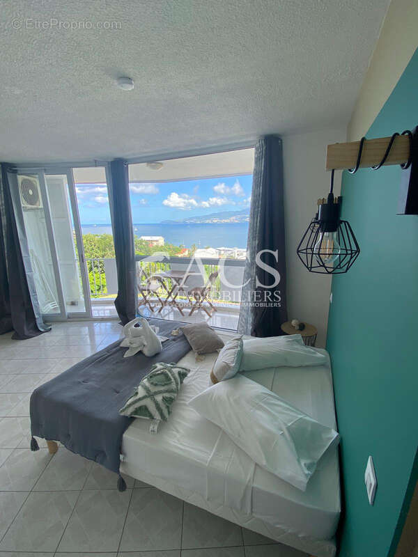 Appartement à LES TROIS-ILETS