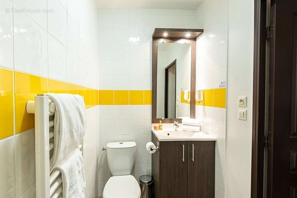 INVESTISSEMENT LOCATIF  NIMES  Résidence Zenitude Aparthotel Nimes Centre *** - 6.71% de rentabilité - photo 6