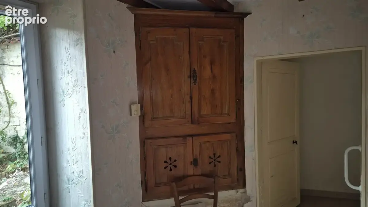 Corps de Ferme à rénover de 500 m2, proche commerces, beaucoup de dépendances - photo 29
