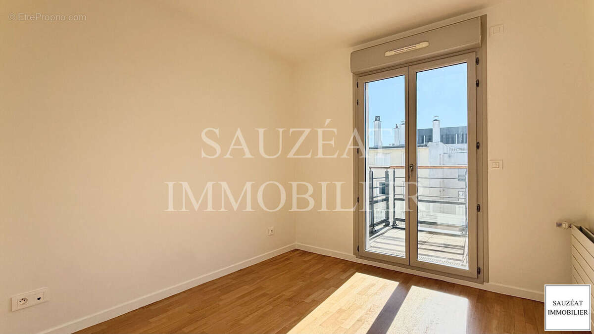 Appartement à MONTROUGE