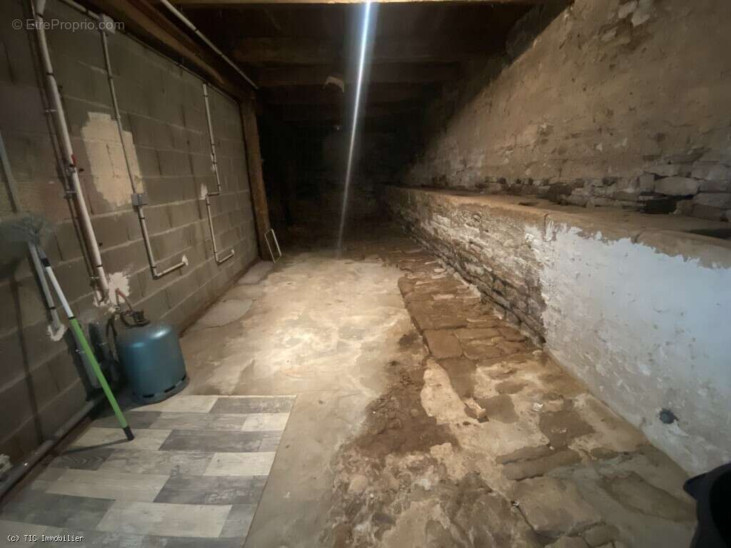 Maison à VILLEFAGNAN