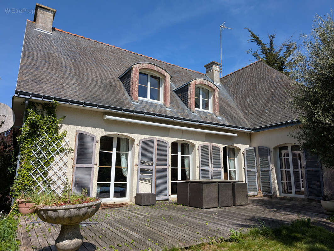 Maison à CLEGUER