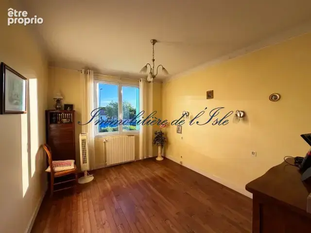Maison familiale avec garage au calme - photo 8