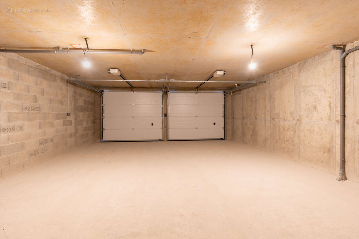 Appartement à POISY