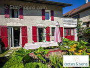 Maison à SAINT-GENIX-SUR-GUIERS