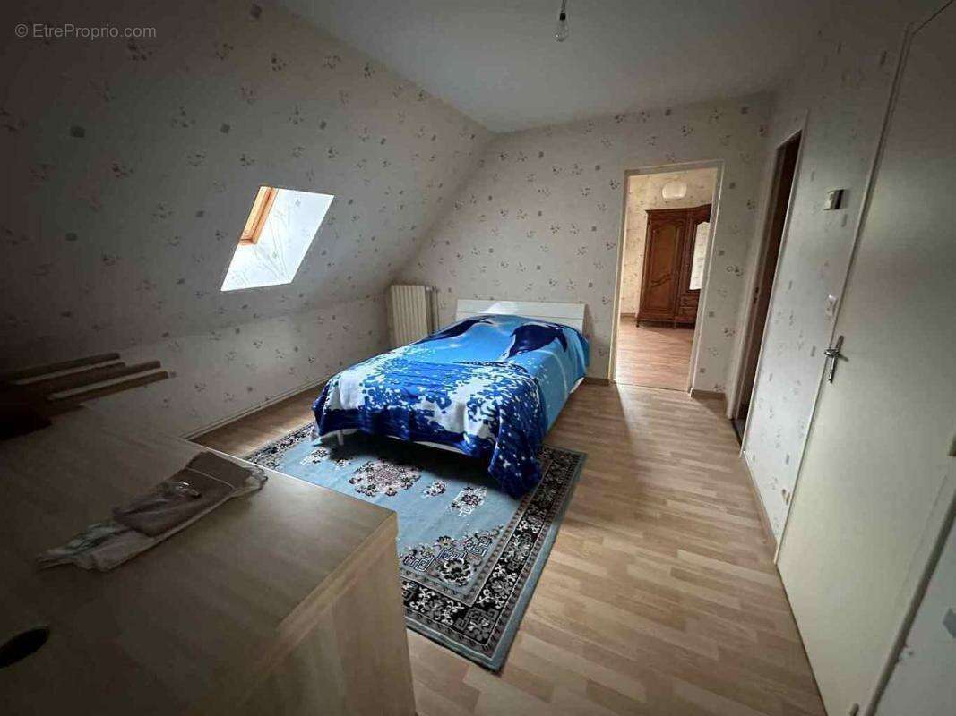 Maison à LE GUE-DE-LA-CHAINE