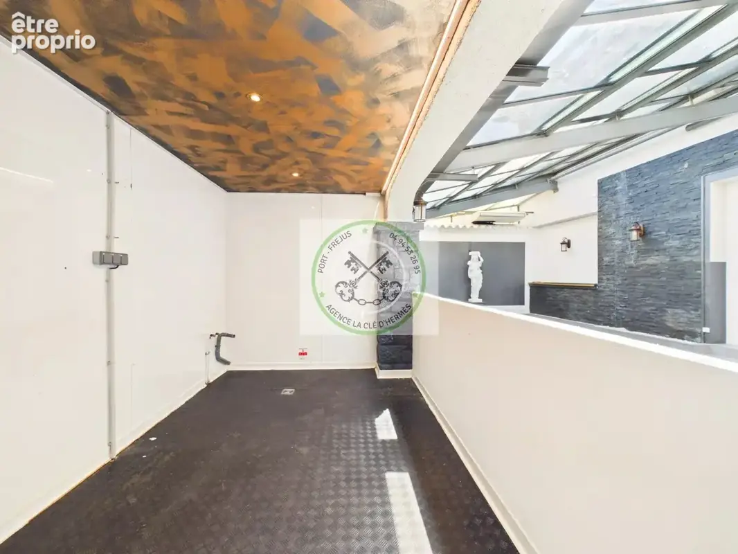 Appartement loft ou commerce   saint raphael centre - photo 14