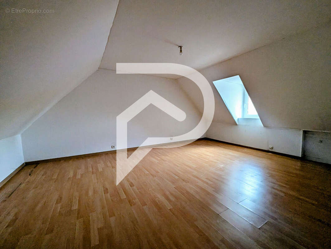 Maison à AMBLAINVILLE