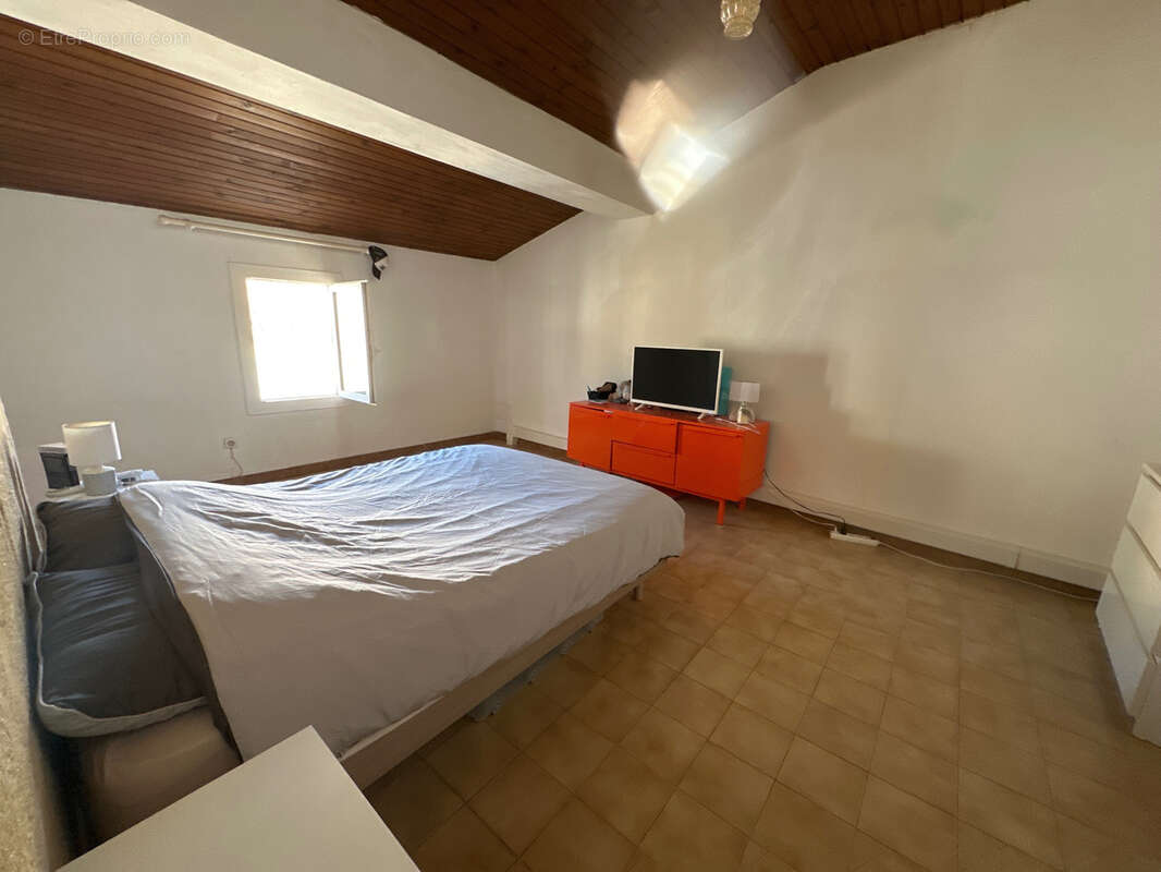 Appartement à SAINT-LAURENT-D&#039;AIGOUZE