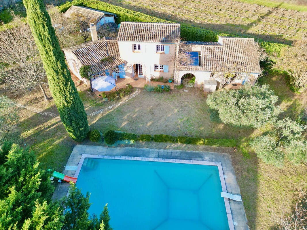 Maison à VAISON-LA-ROMAINE