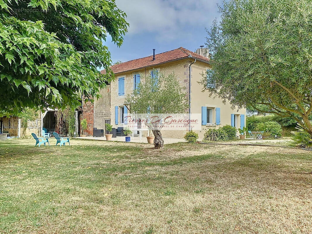 Maison de campagne entièrement meublée et équipée - Région  Vic-Fezensac - photo 4