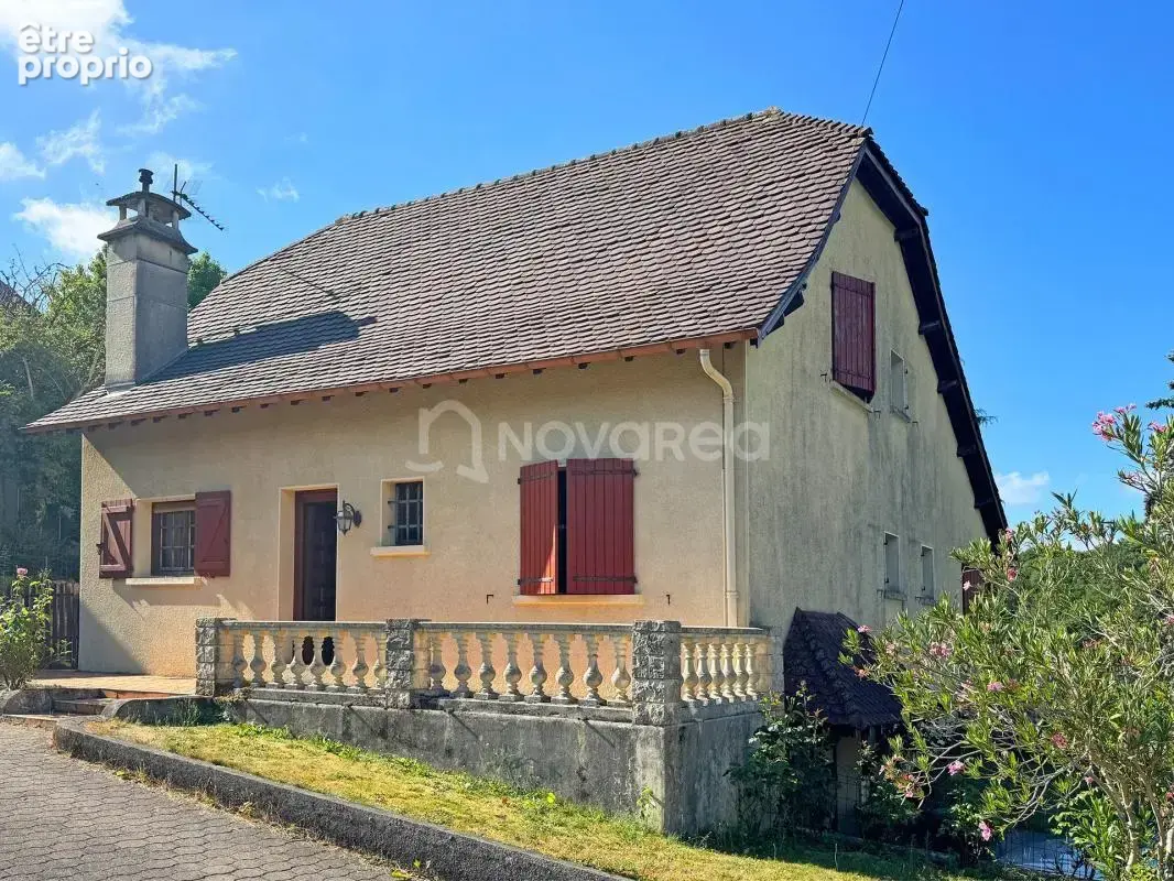 Photo Maison à Maucor au prix de 255 000€