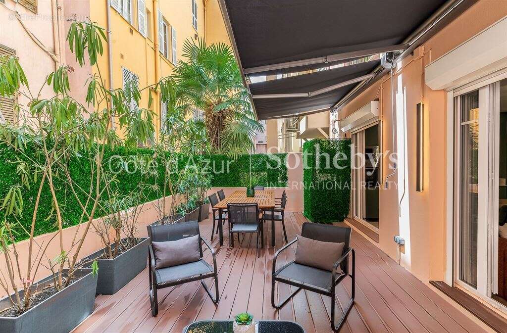 Appartement à NICE