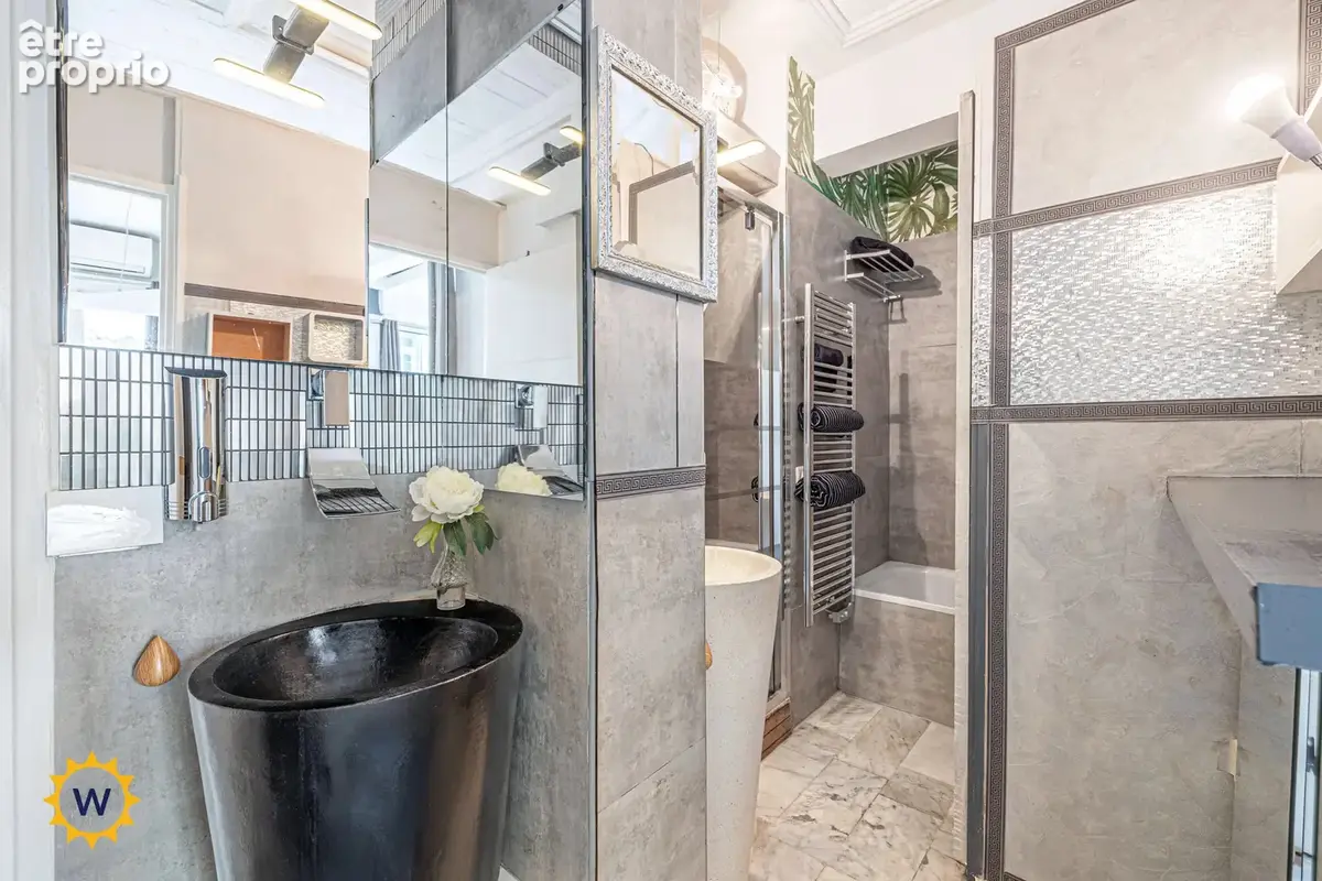 Rare T2 esprit loft de 51,30 m² avec terrasse plein ciel de 35 m² et vue panoramique sur Nice et ses collines - photo 9