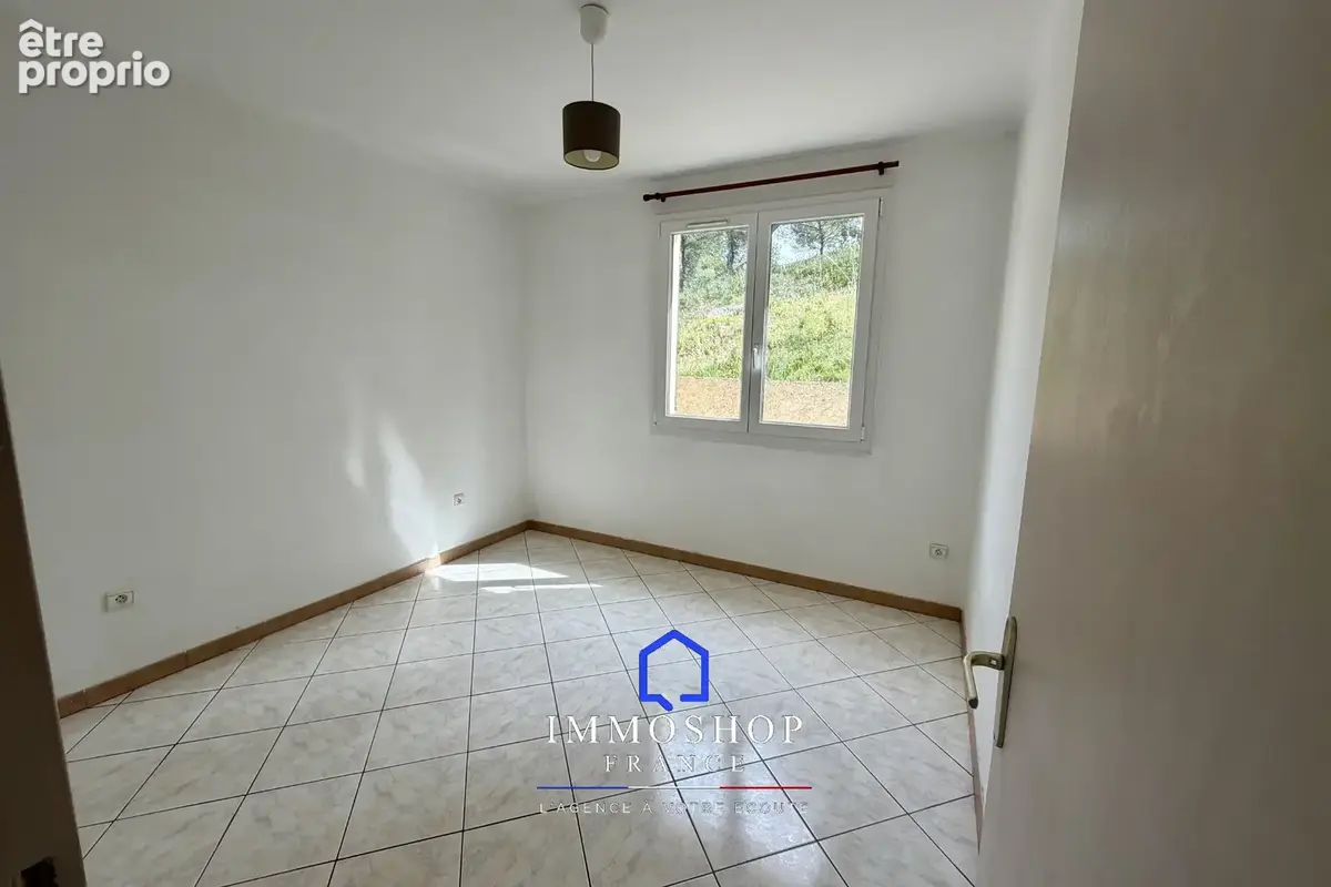 Appartement T4 83 m2 - Ensuès la redonne 13820 - photo 5