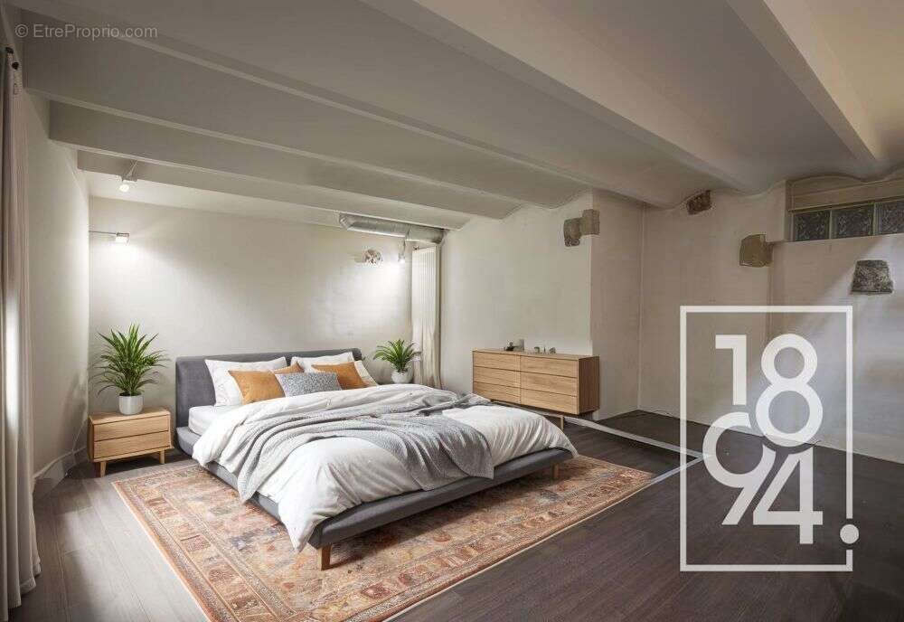 Appartement à MARSEILLE-6E