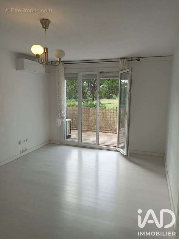 Photo 2 - Appartement à FREJUS