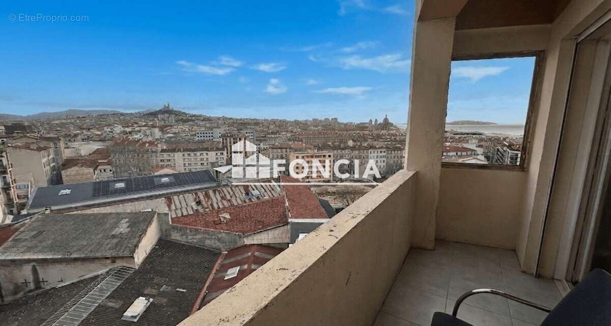 Appartement à MARSEILLE-2E
