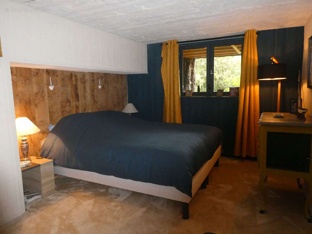 Maison à PONT-L&#039;EVEQUE