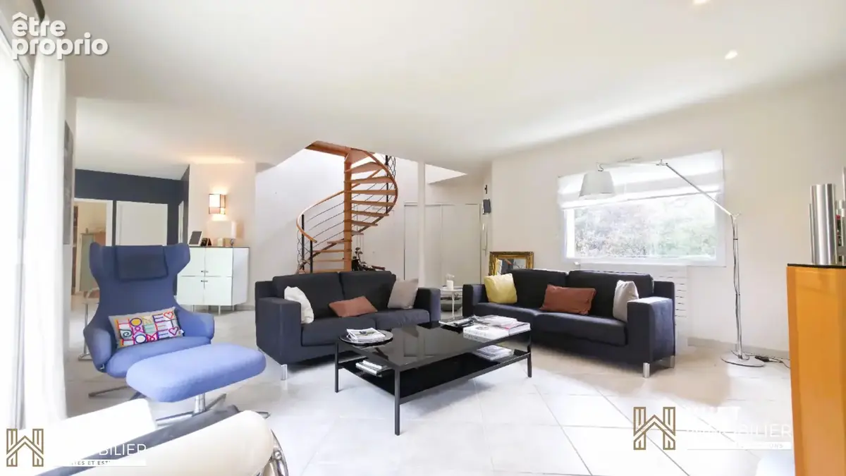Photo Maison à Bruz au prix de 645 000€
